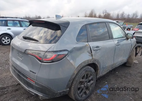 2024 Honda Hr-V Awd Sport/Awd Sport W/O Bsi z USA, uszkodzony, nr VIN 3CZRZ2H55RM727518